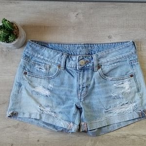 AE Cuffed Shorts 2